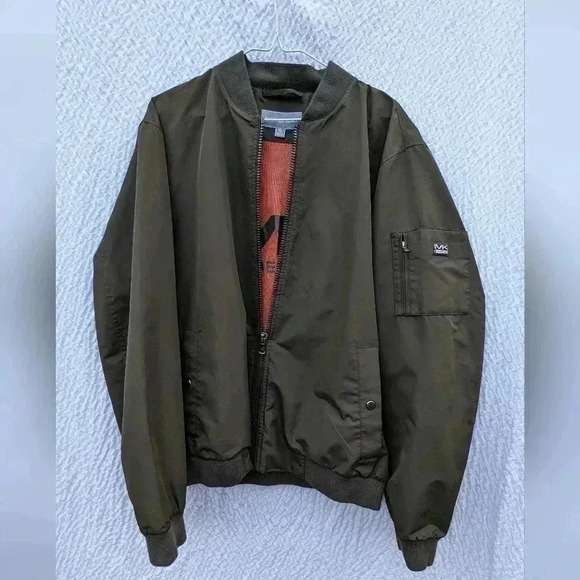 Michael Kors Men's Military Green Bomber Jacket w/ Orange Logo Lining Size XL - Picture 3 of 5